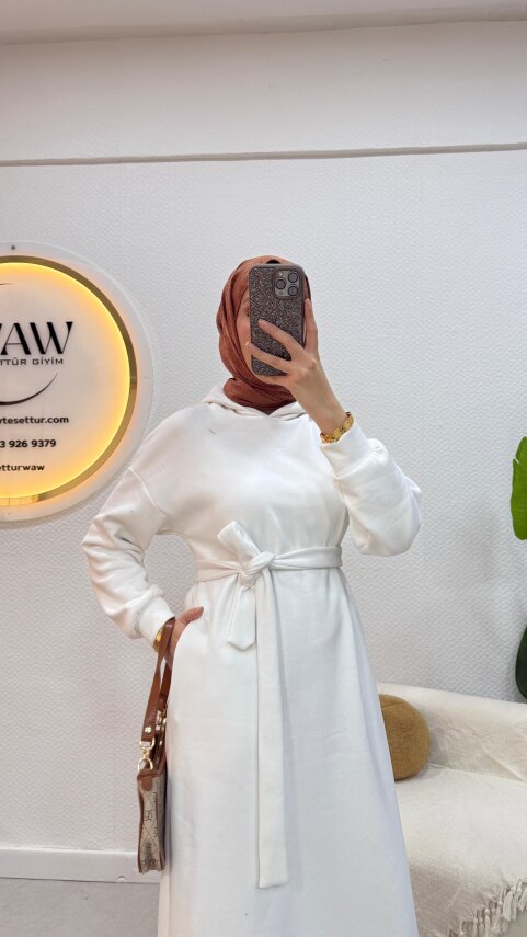 3 İplik Kapüşonlu Elbise - 9