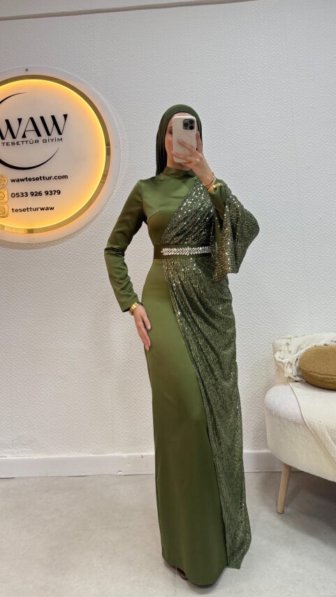 1 AL 1 BEDAVA - Adriana Abiye - 4