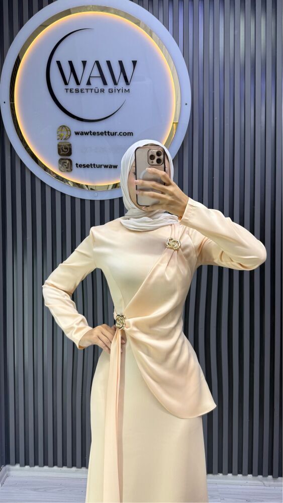 Aylin Abiye - 18