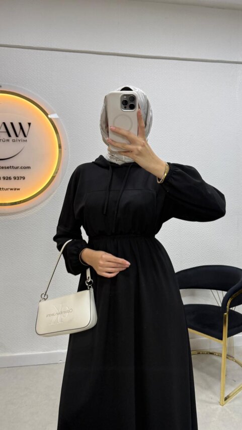 1 AL 1 BEDAVA - Beli Lastikli Spor Elbise - 3