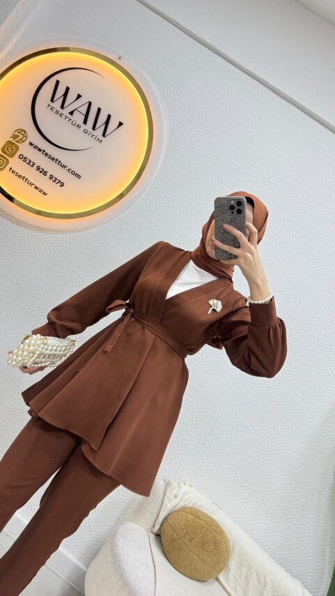 Broşlu Takım - Şal Hediyeli - 12