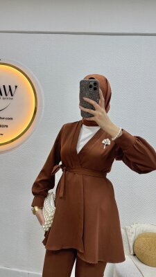 Broşlu Takım - Şal Hediyeli - 11