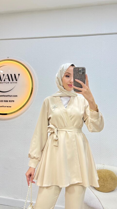 Broşlu Takım - Şal Hediyeli - 9