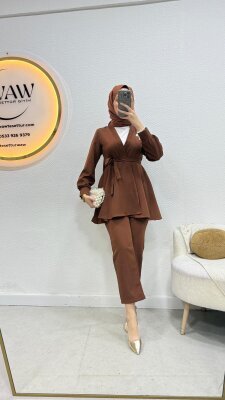 Broşlu Takım - Şal Hediyeli - 10