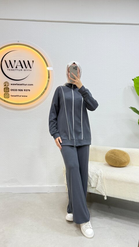 1 AL 1 BEDAVA - Çizgili Eşofman Takımı - 5