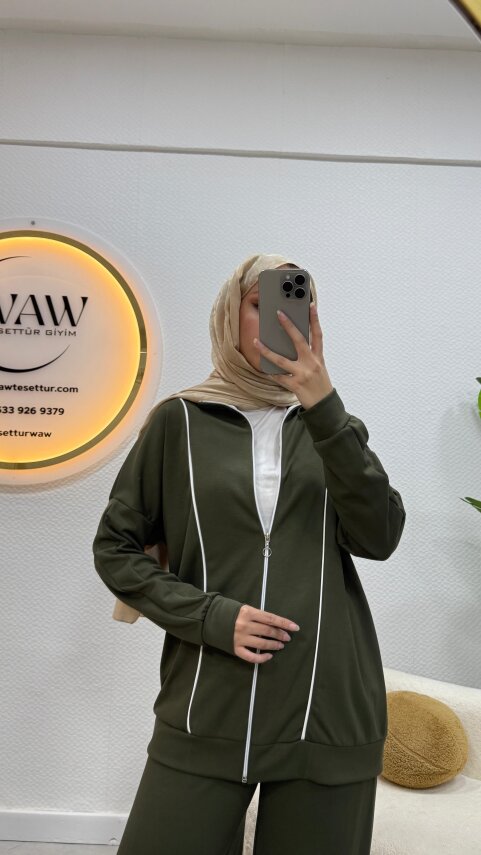 1 AL 1 BEDAVA - Çizgili Eşofman Takımı - 11