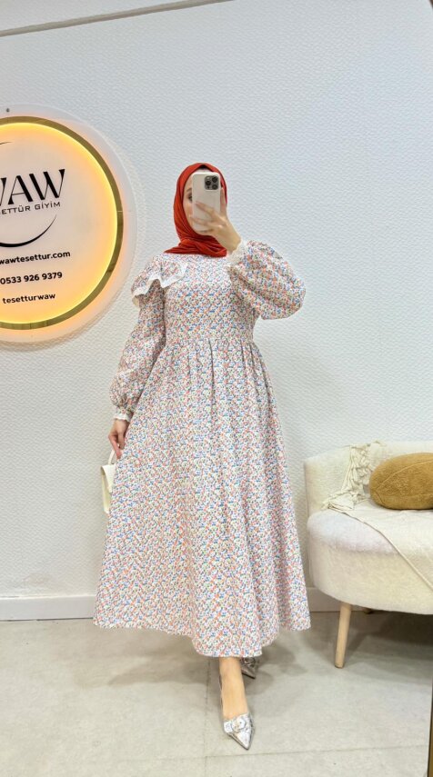 Dantel Detaylı Elbise - 4