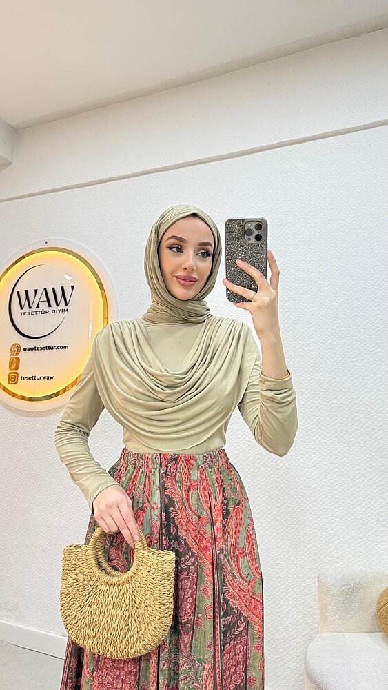 Desenli Etekli Takım - 4