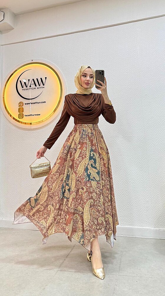 Desenli Etekli Takım - 8