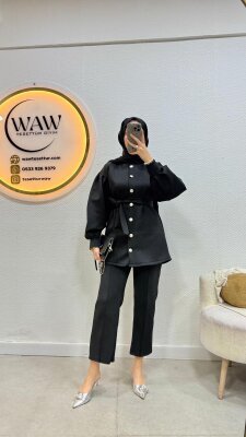 Düğmeli Takım - 9