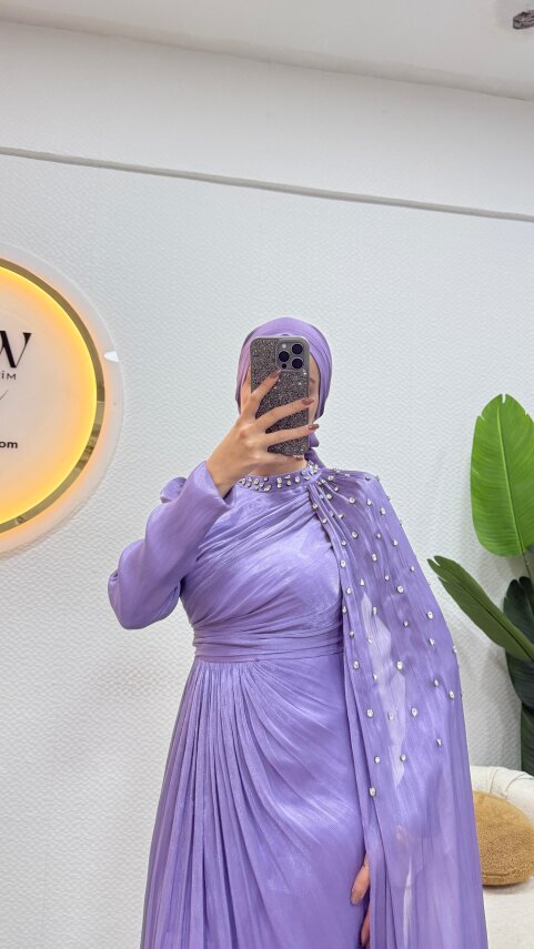 1 AL 1 BEDAVA - Estelle Abiye - 6