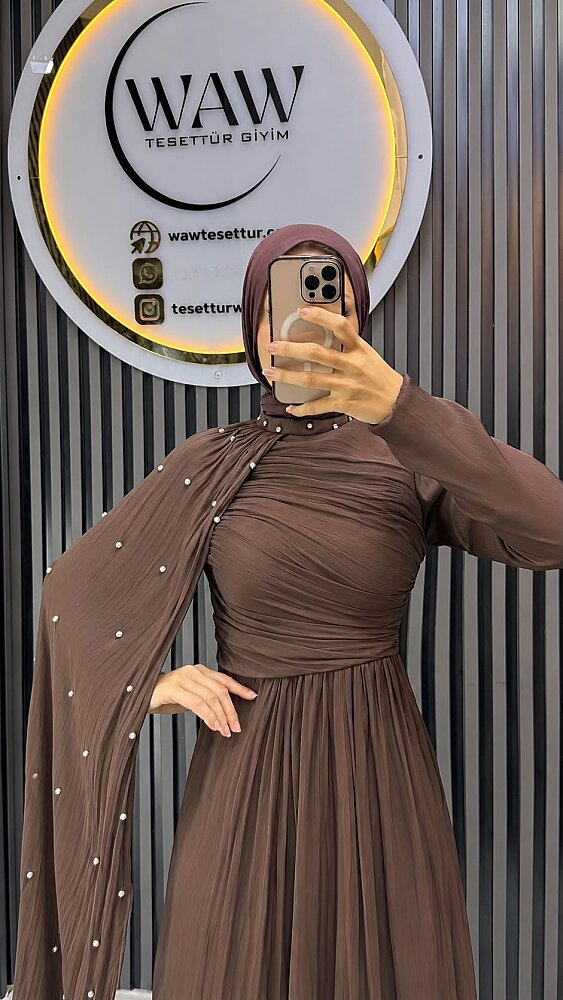 Estelle Abiye - 45