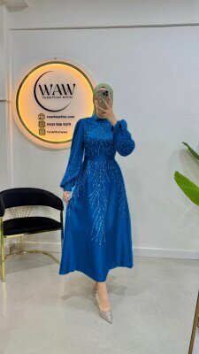 Ezra Elbise Lacivert