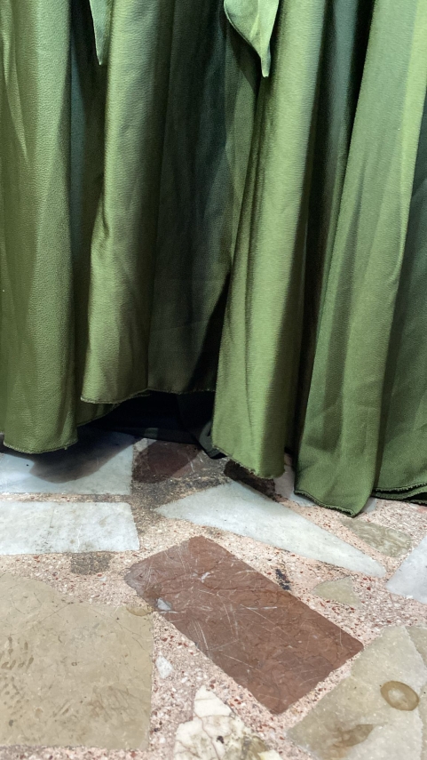 Fırsat Ürünü - Karolina Elbise - Lekeli / Etek Boy Farkı - 12