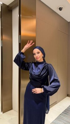 Fırsat Ürünü - Yakası Taşlı Elisa - Yırtık / Kemersiz - Waw Tesettür