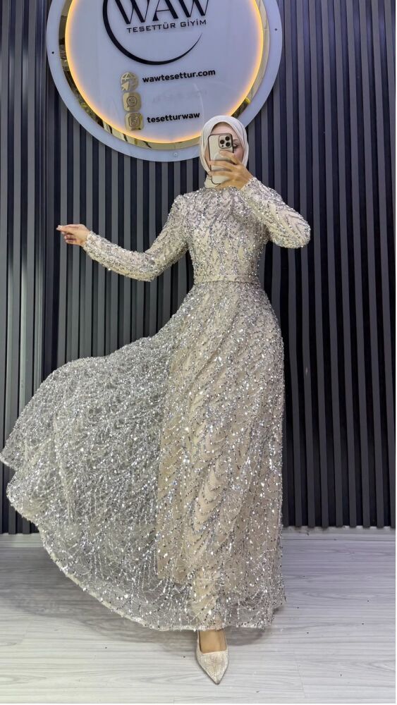Hadise Abiye - 8