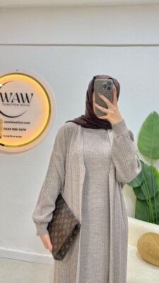 1 AL 1 BEDAVA - Hırkalı Triko Takım - Waw Tesettür