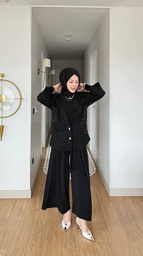 İSPANYOL ÜÇLÜ TAKIM - 4