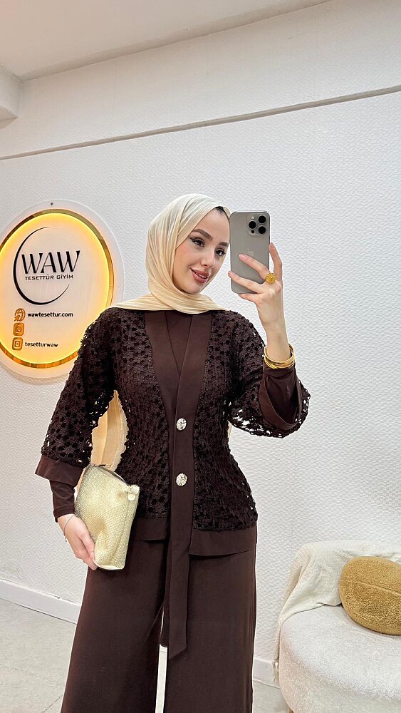 İspanyol Üçlü Takım - 7