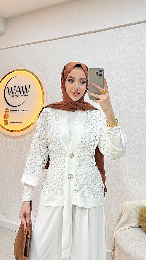 İspanyol Üçlü Takım - 9