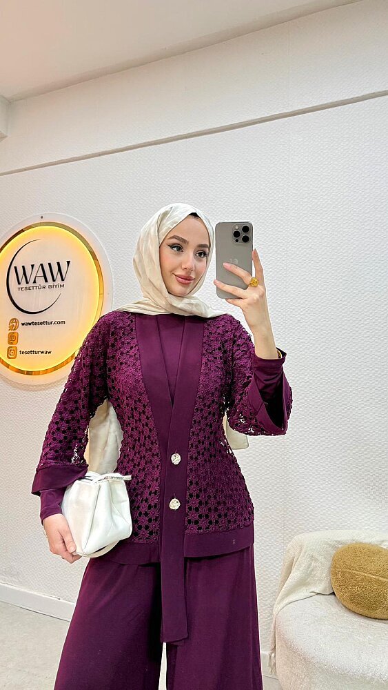 İspanyol Üçlü Takım - 12