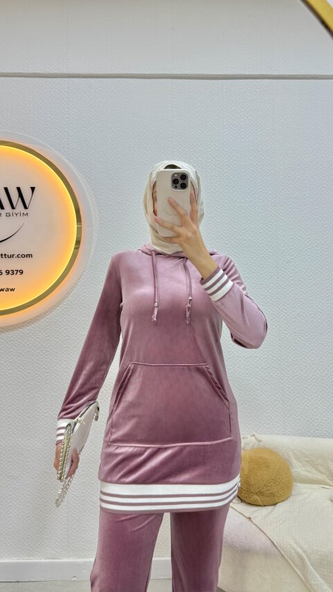 Kadife Takım - 4