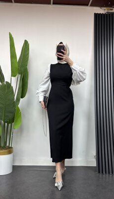 Kasım İndirimi - Kolu Garnili Elbise - Waw Tesettür