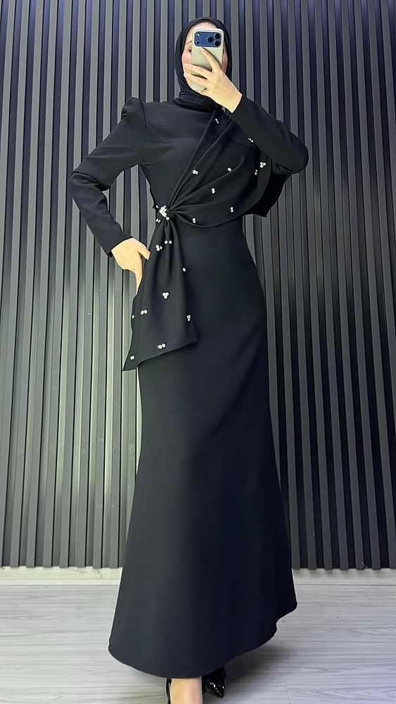 Leyra Abiye - 1
