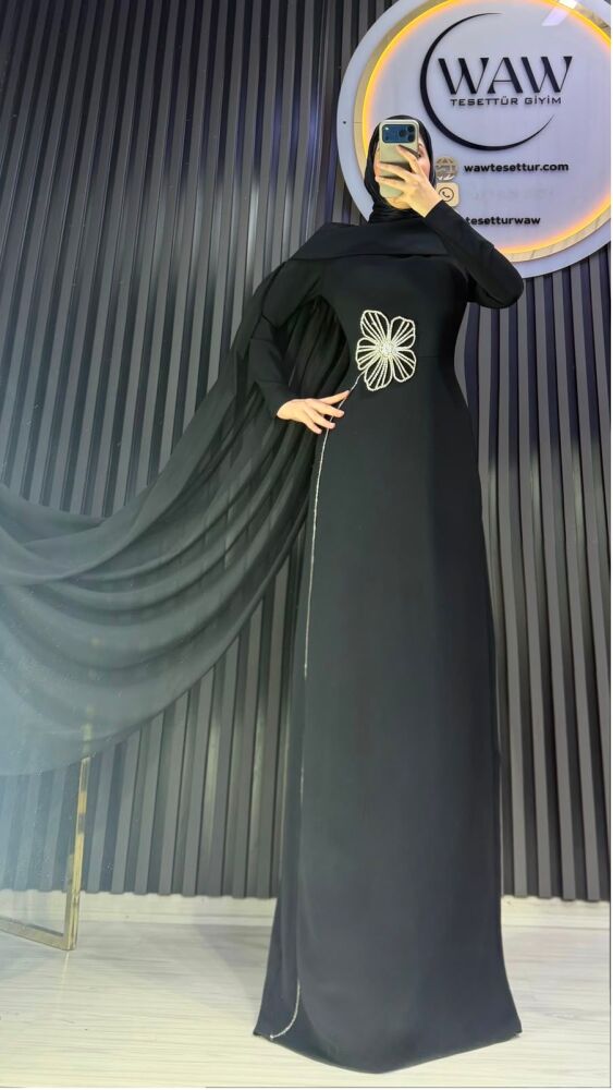 Nilüfer Abiye - 4