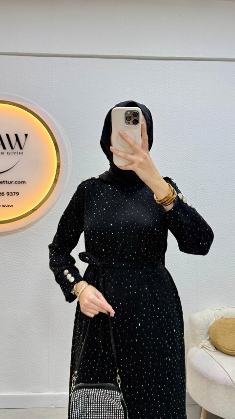 Omuzu Düğmeli Taşlı Elbise - 6