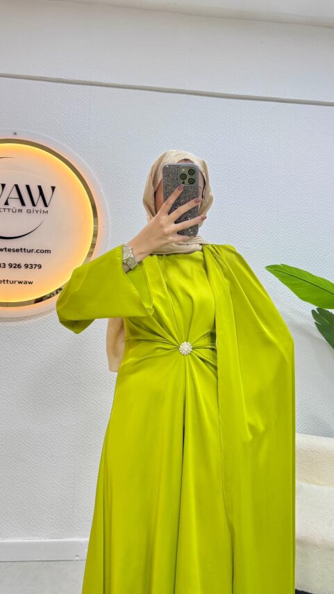 Pelerinli Saten Abiye - 9