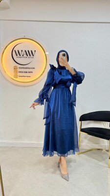 1 AL 1 BEDAVA - Prenses Elbise - 9