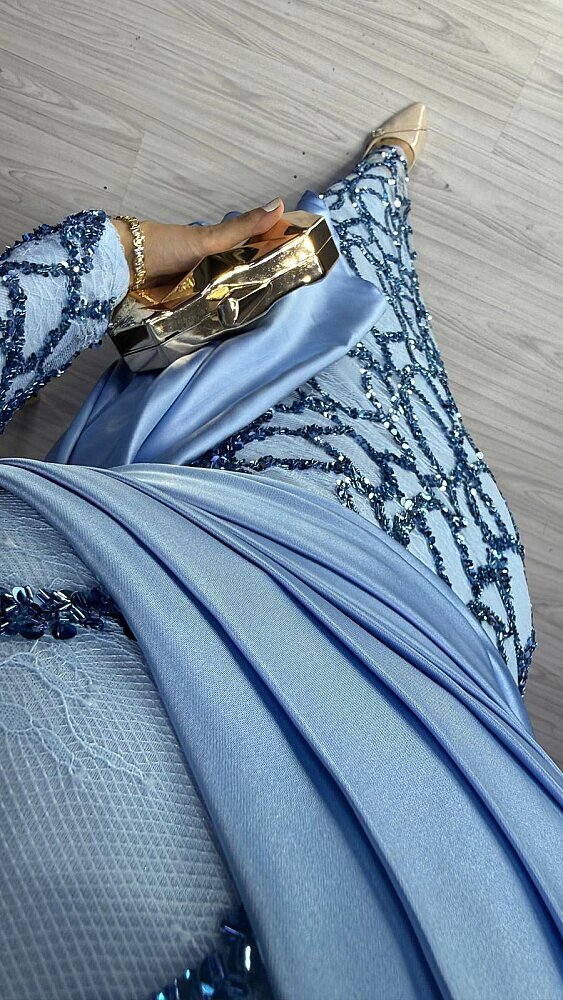 Rihanna Abiye - 16