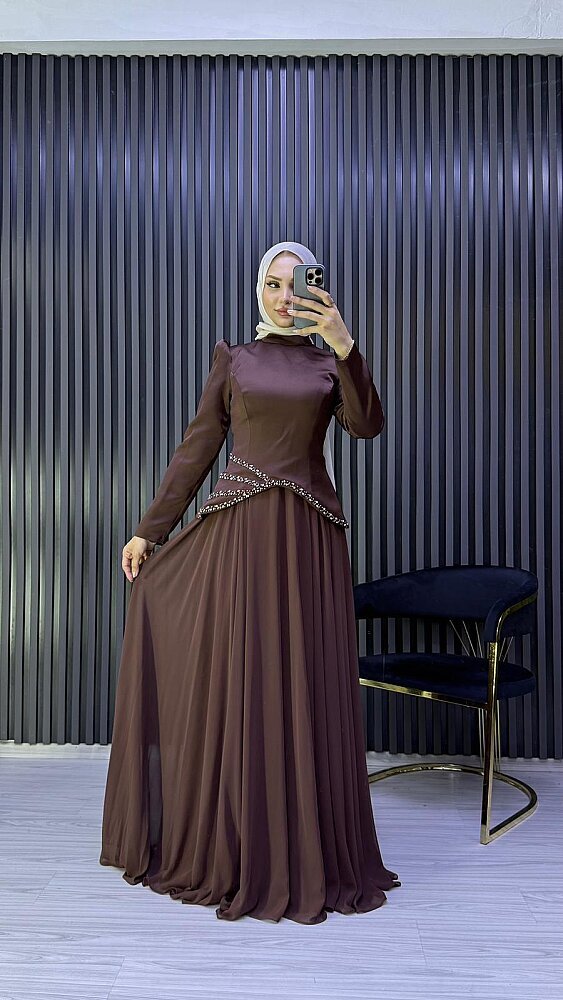 Valencia Abiye - 2