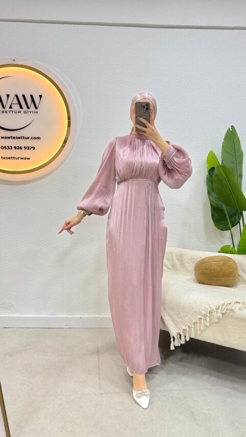 1 AL 1 BEDAVA - Victoria Abiye - 9